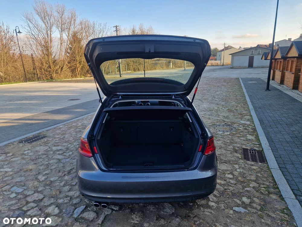 Audi A3 Sportback 2.0 TDI Ambition - 17