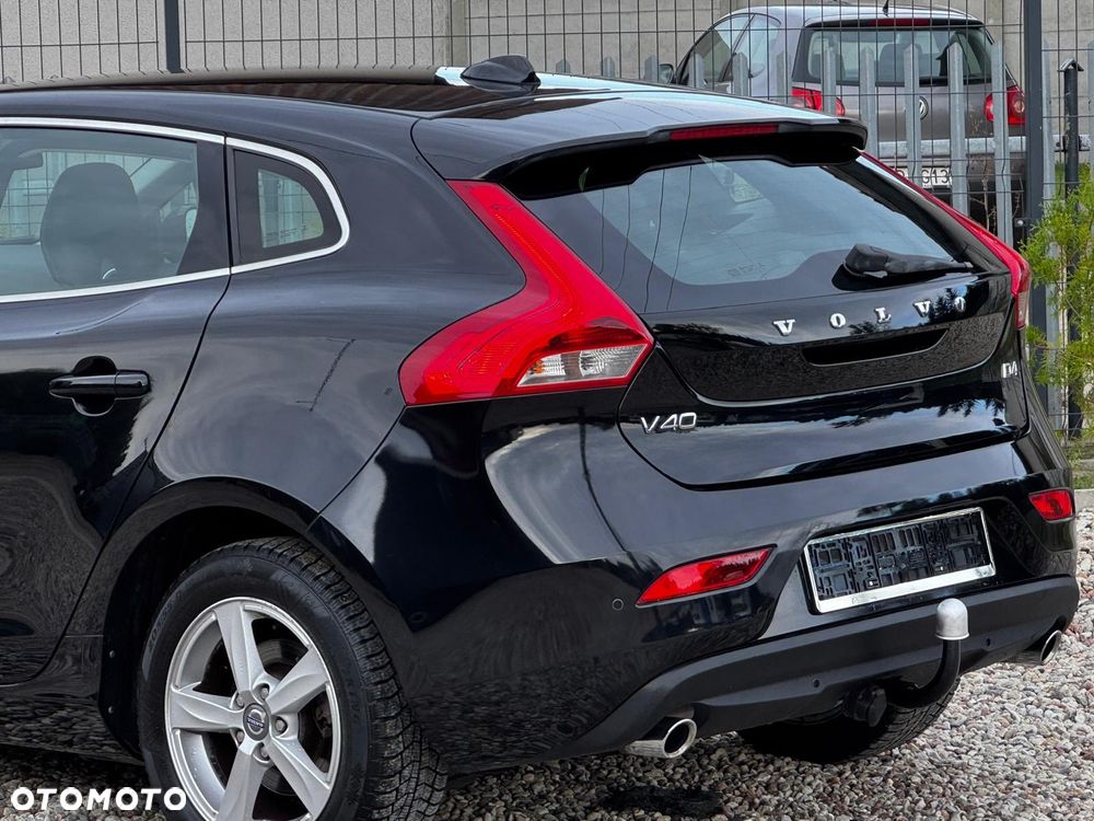 Volvo V40 D4 Inscription - 24