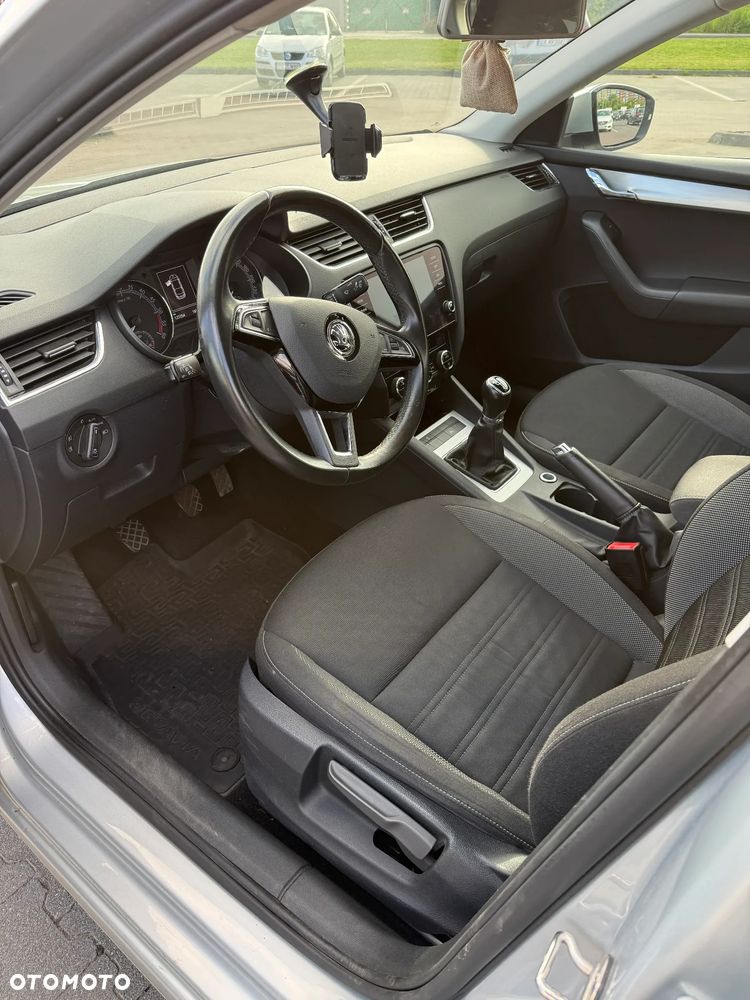 Skoda Octavia 1.6 TDI Ambition - 10