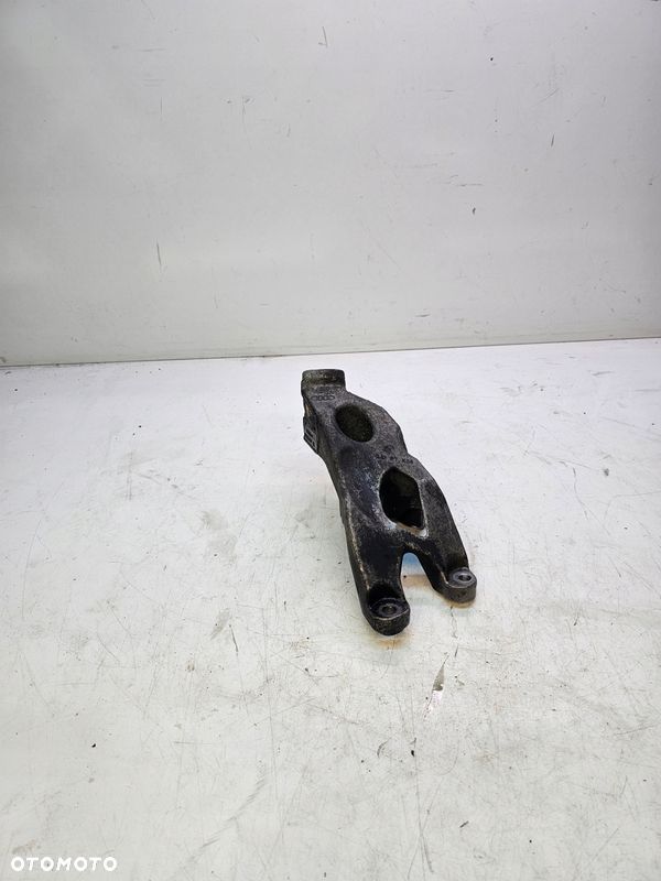 ŁAPA SILNIKA LEWA AUDI A4 B8 A5 8T Q5 8K0199307BE - 1
