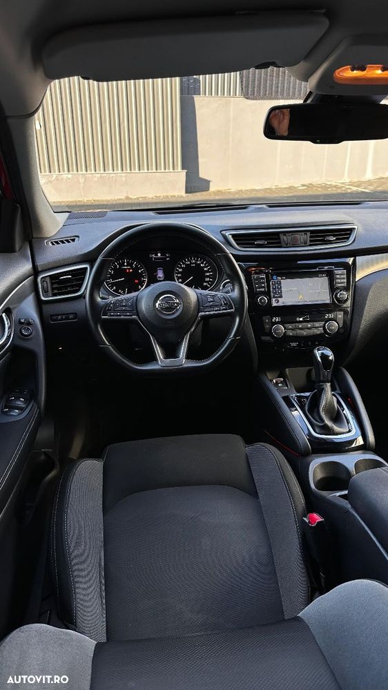 Nissan Qashqai 1.2 DIG-T Start/Stop X-TRONIC Tekna - 19