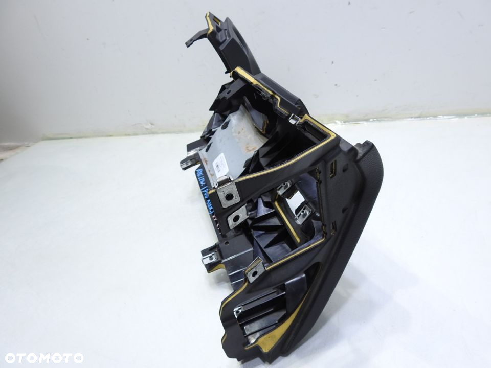 OSŁONA KONSOLI POD KIEROWNICE MERCEDES W211 - 9