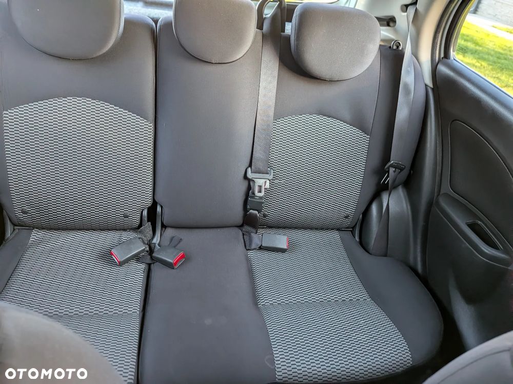 Nissan Micra - 34