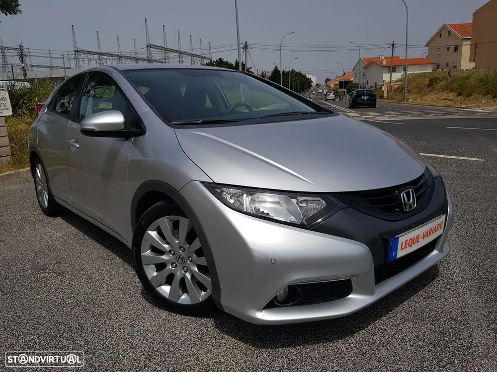 Honda Civic 1.4 i-VTEC Sport Navi - 3