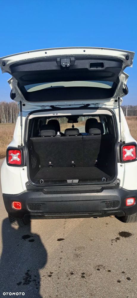 Jeep Renegade - 18