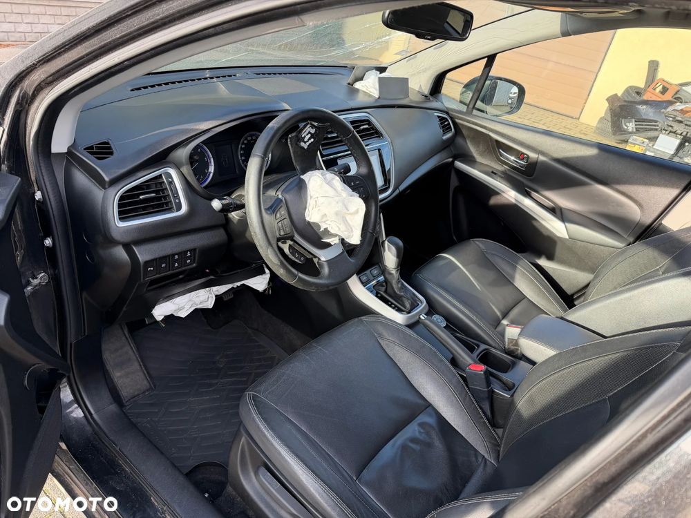 Suzuki SX4 S-Cross 1.6 DDiS Allgrip TCSS Comfort+ - 16