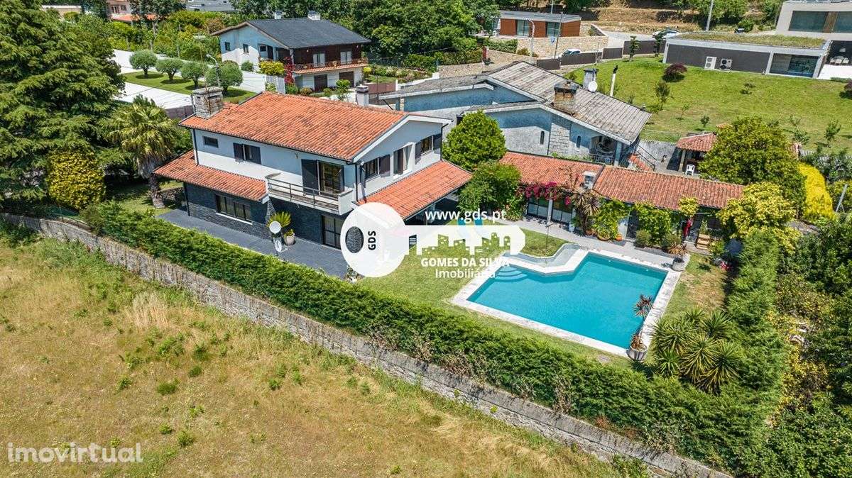 Moradia individual em Nogueiró c/2.500m2 - Grande imagem: 3/50