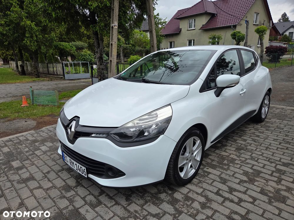 Renault Clio 1.2 16V 75 Collection - 4