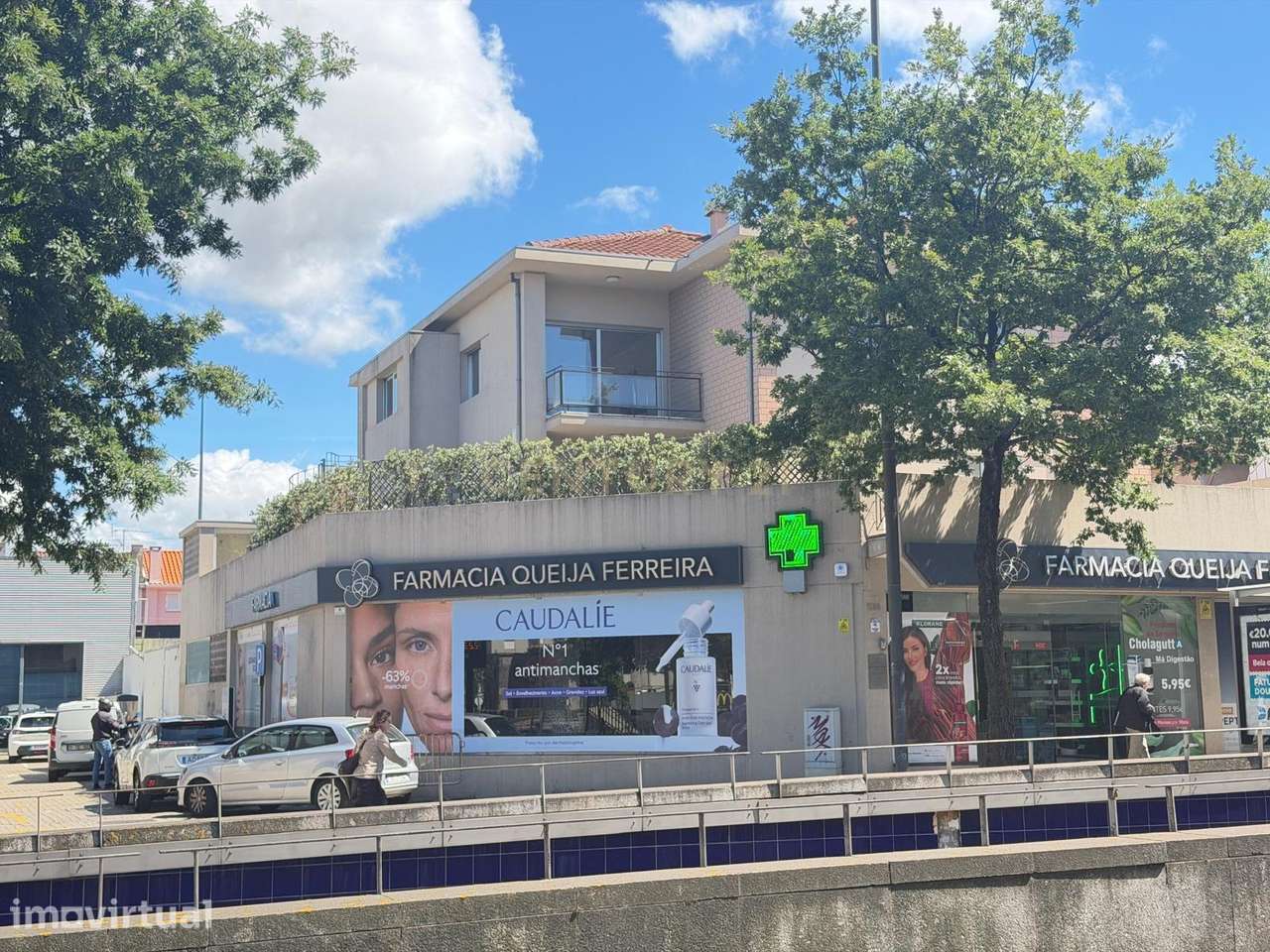 Arrendamento T3 de Luxo nas Antas Praça Velasques| Terraço, Box e 4 F - Grande imagem: 2/6