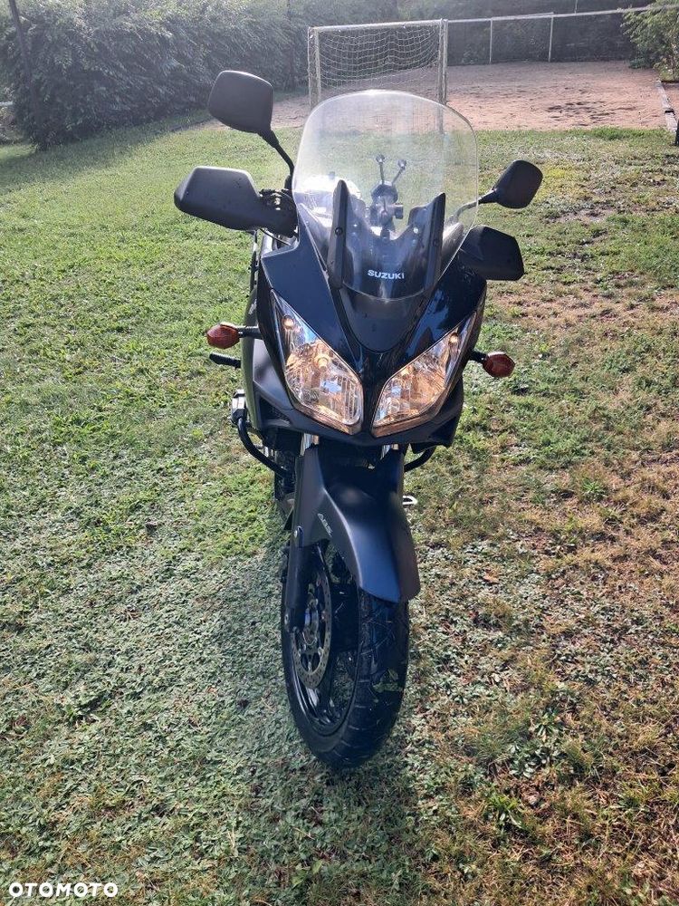 Suzuki V-STROM - 12