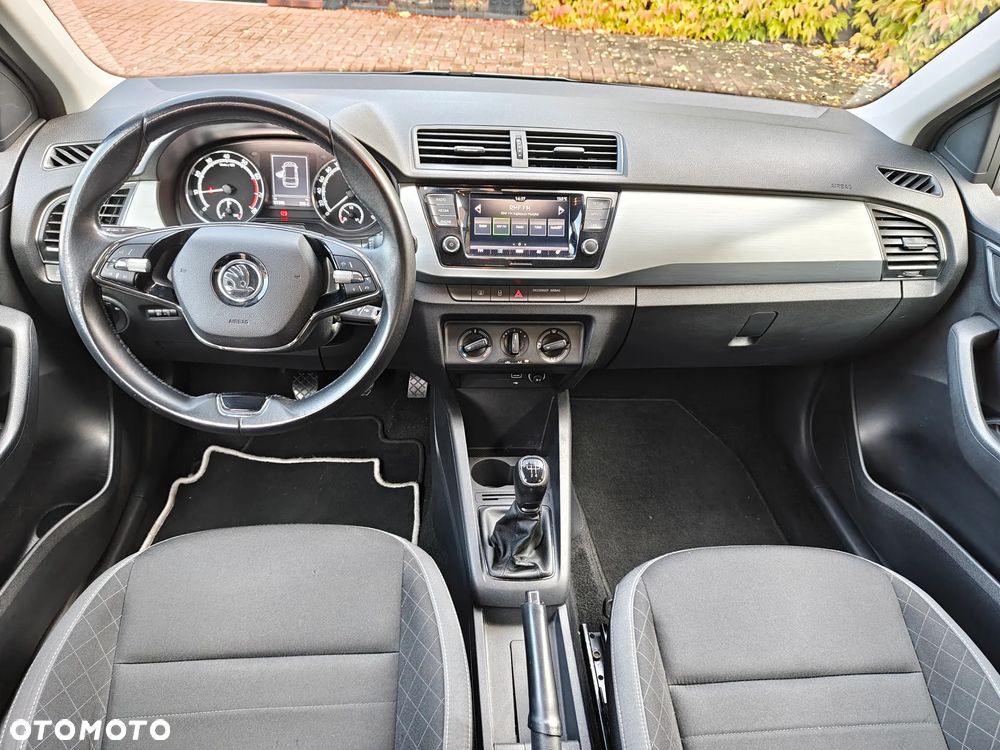 Skoda Fabia 1.0 TSI Ambition Plus - 4