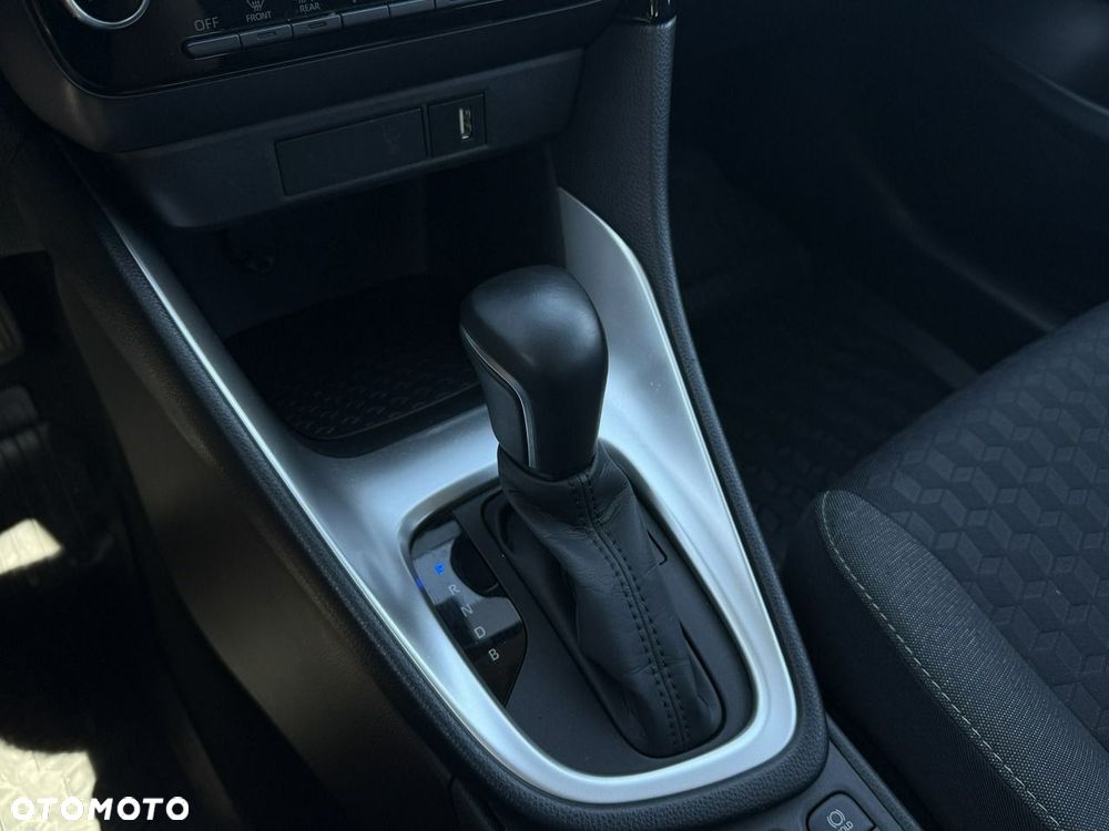 Toyota Yaris Hybrid 1.5 Comfort - 27