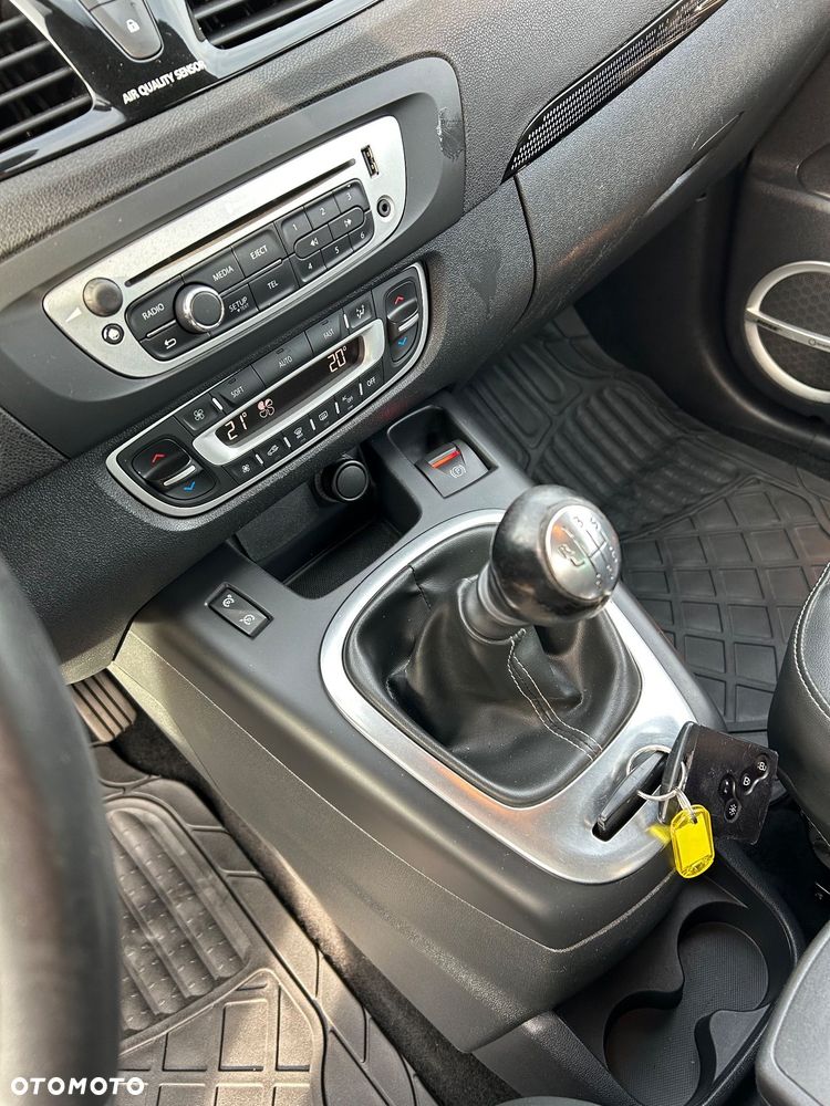 Renault Scenic - 15