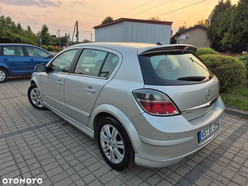 Opel Astra 1.6 Cosmo - 10