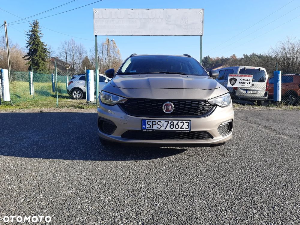 Fiat Tipo 1.4 T-Jet 16v Street - 2