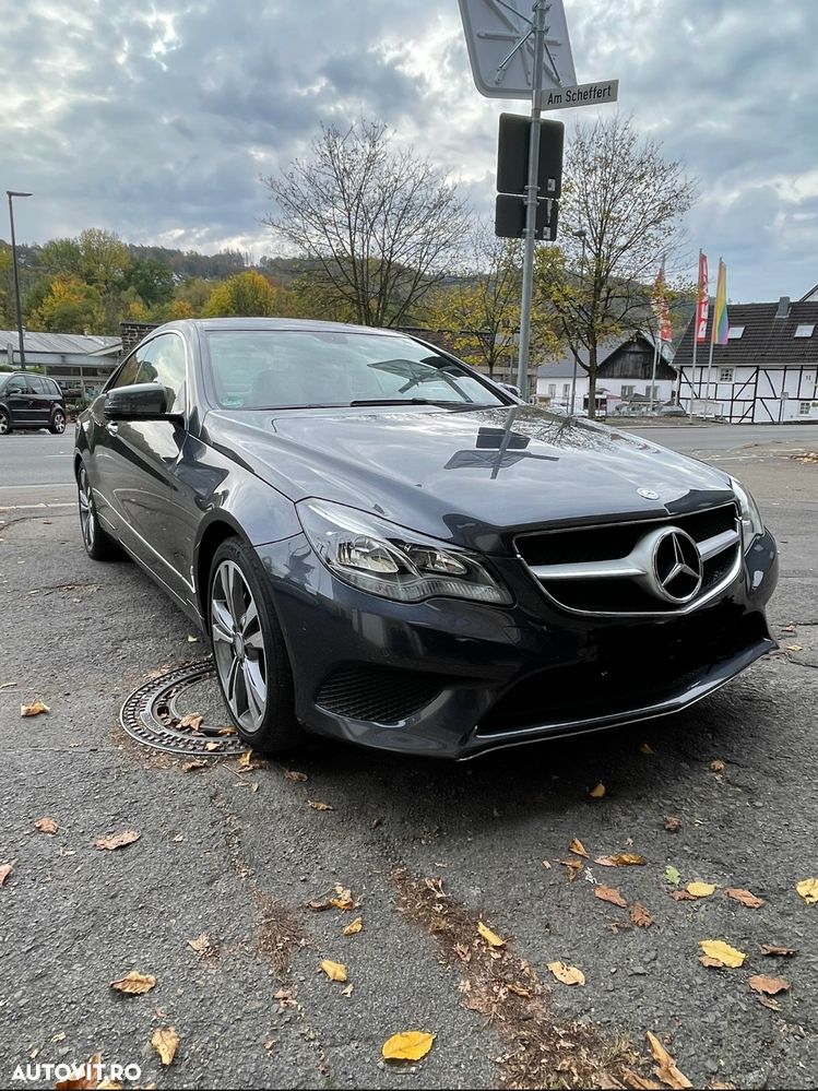 Mercedes-Benz E 200 Coupe - 14