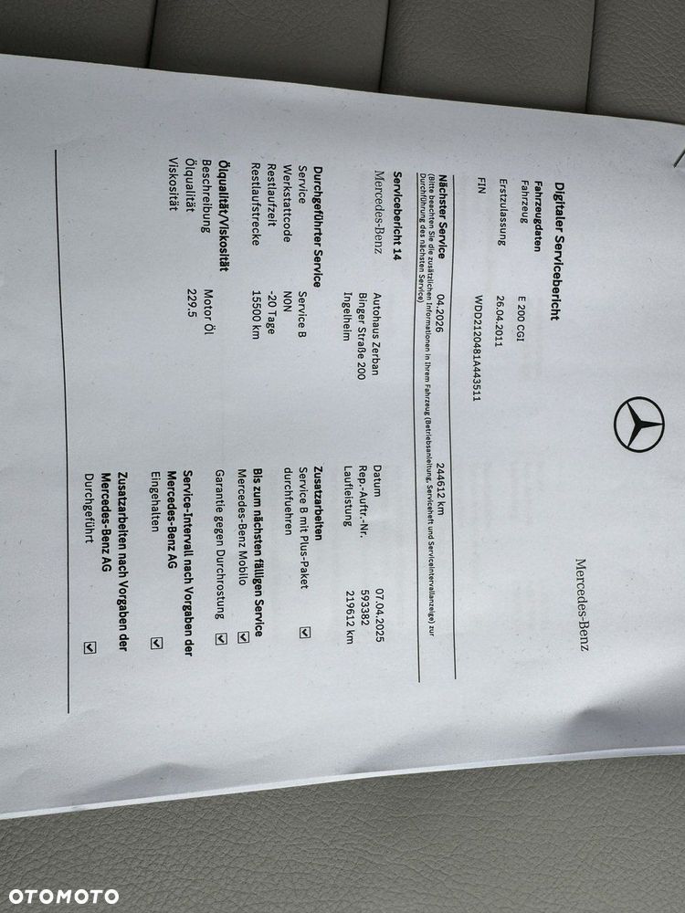 Mercedes-Benz Klasa E - 26