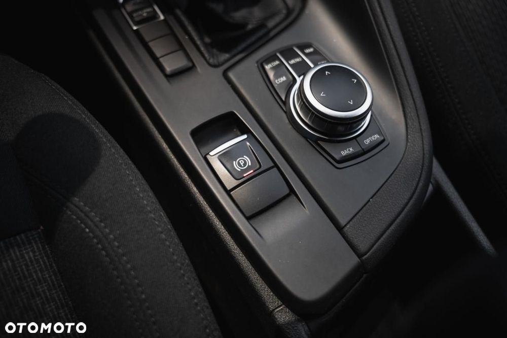 BMW X1 - 23