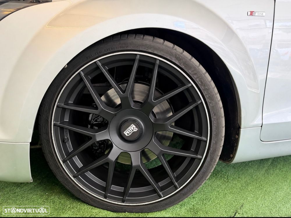 Audi TT Coupé 2.0 TFSI S tronic - 21