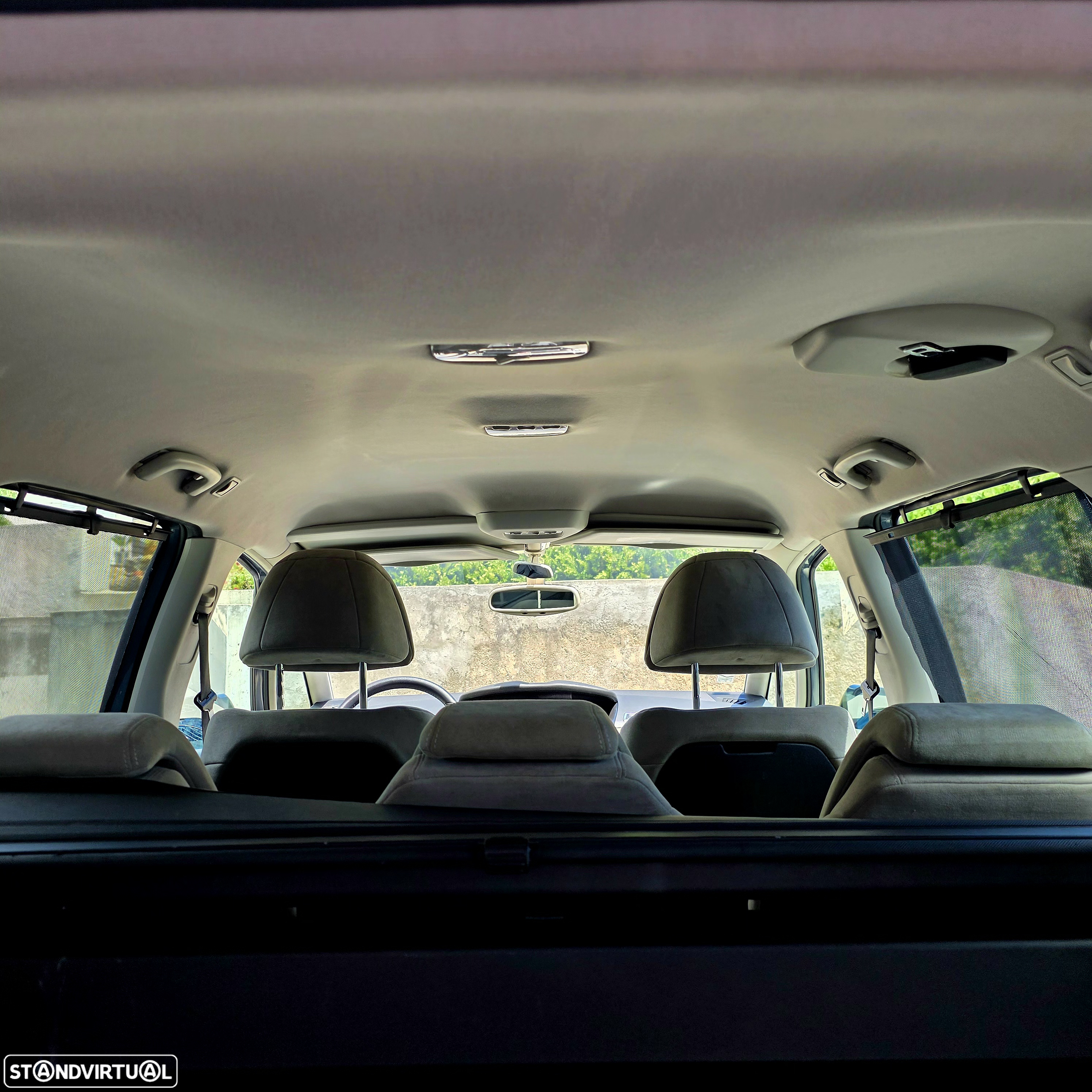 Citroën C4 Grand Picasso 1.6 HDi Exclusive - 15