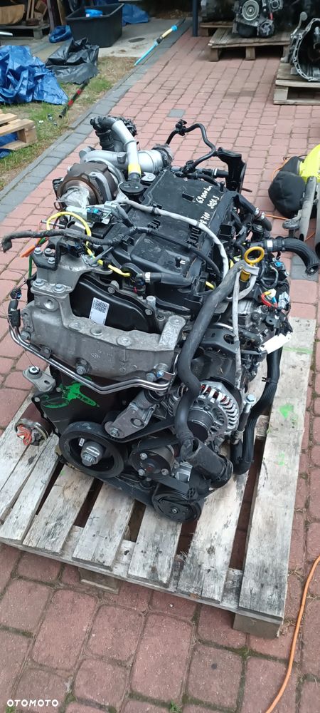 Silnik TRAFIC 2,0 DCi M9R710 z 2020 tylko 69 000km - 4