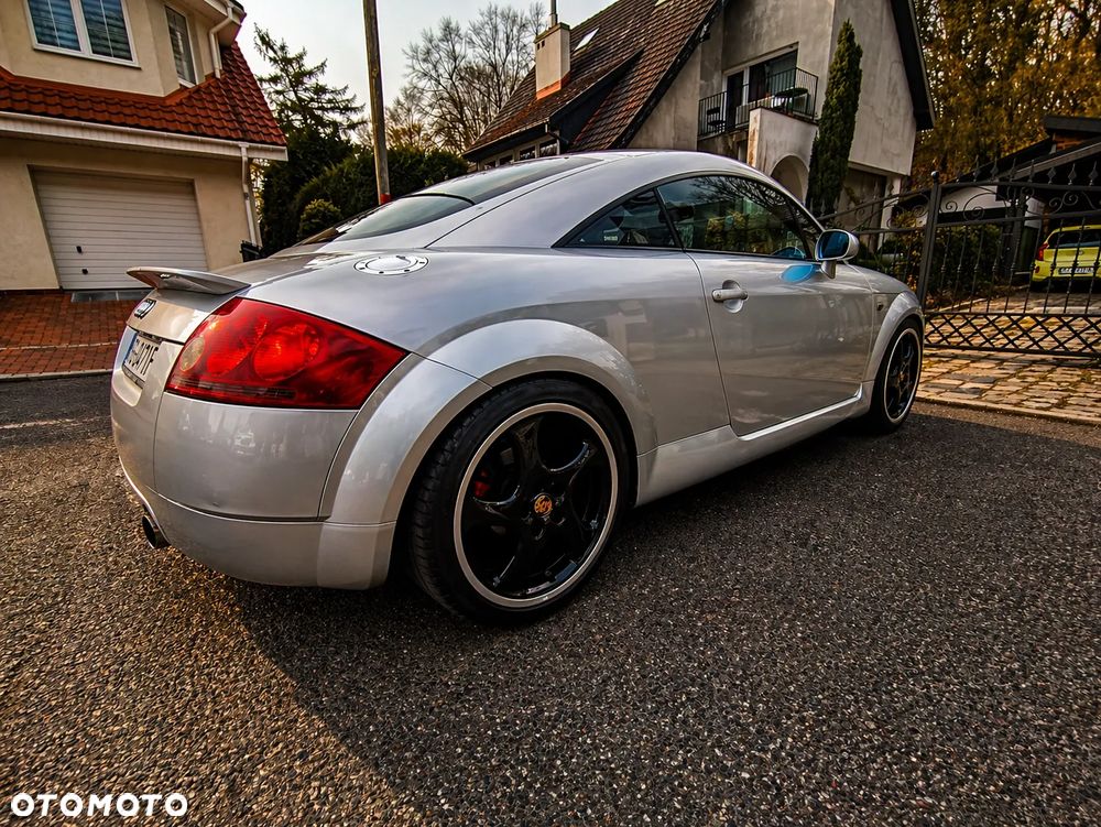 Audi TT Coupé 1.8 T - 12