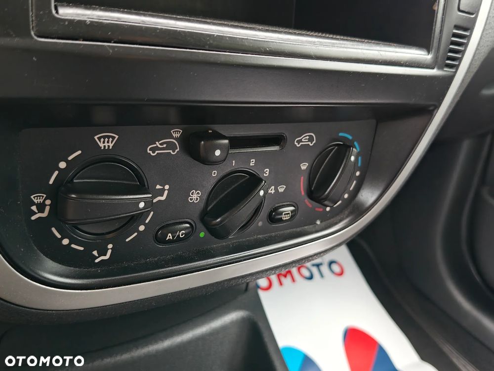 Citroën C3 1.4 SX - 30