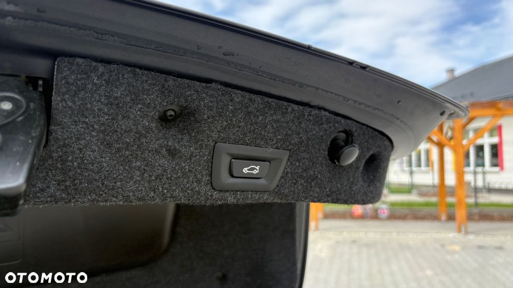 BMW Seria 5 520d - 16