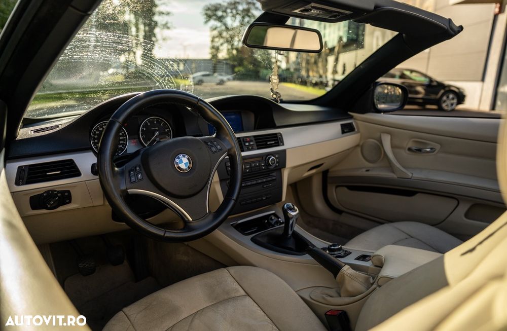 BMW Seria 3 320i - 6