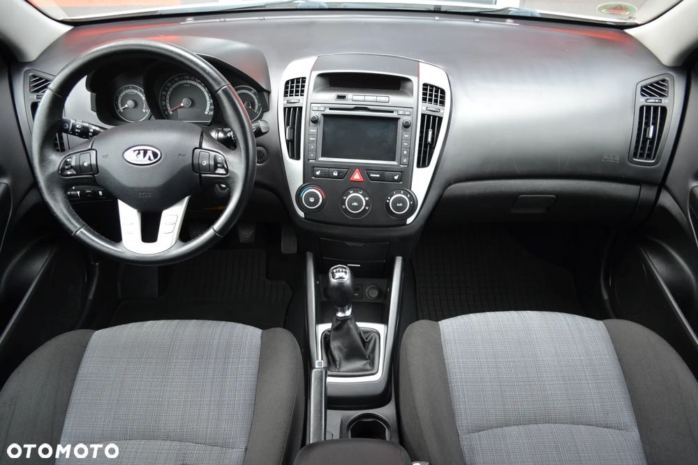 Kia Ceed 1.4 CVVT Edition 7 - 8