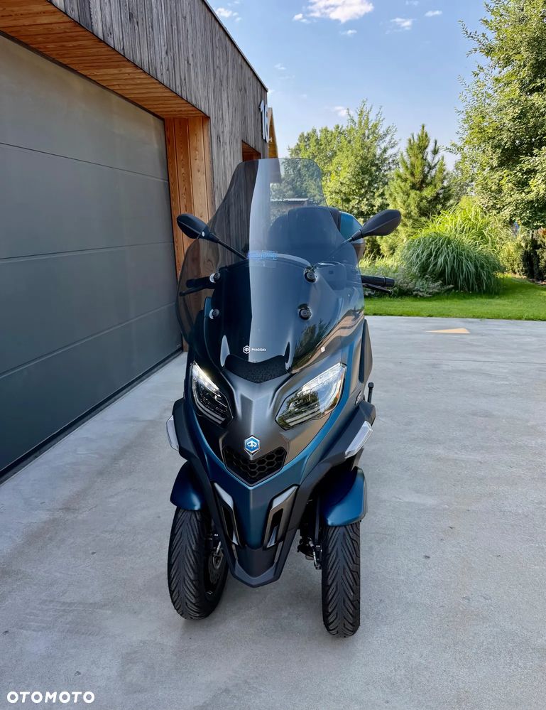 Piaggio MP-3 - 8