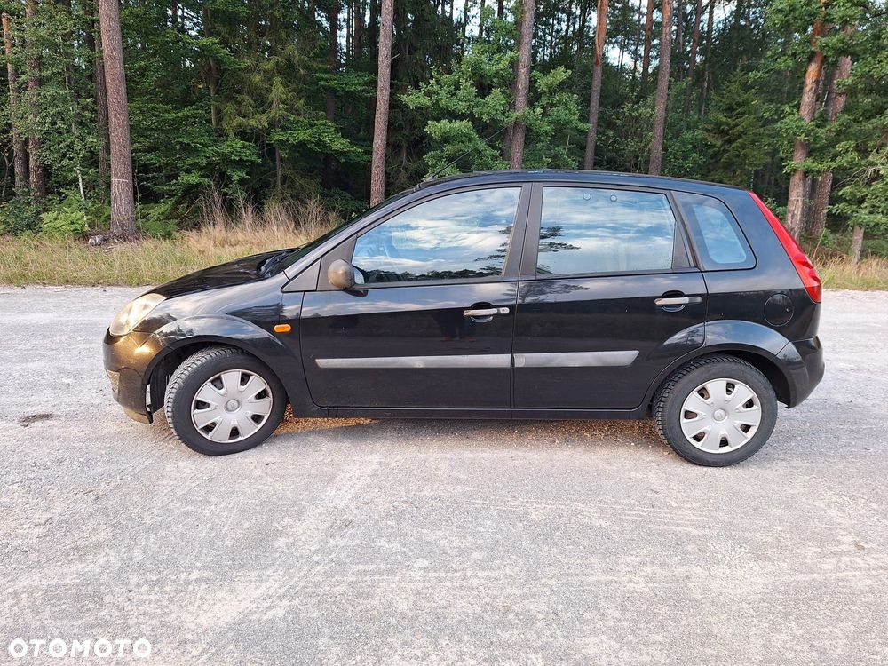 Ford Fiesta 1.4 Ambiente - 7