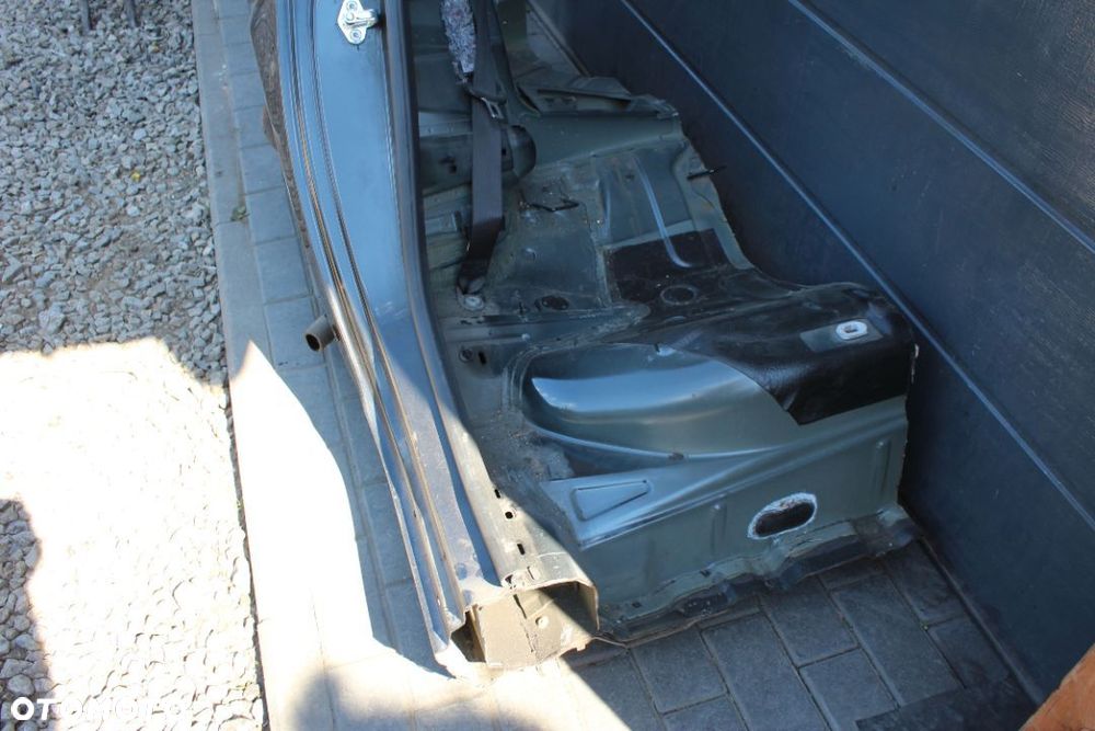PODŁUŻNICA ĆWIARTKA PRAWY PRZÓD OPEL INSIGNIA Z22C - 10