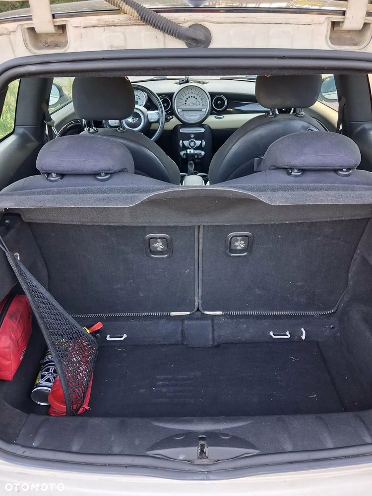 MINI Cooper D - 4