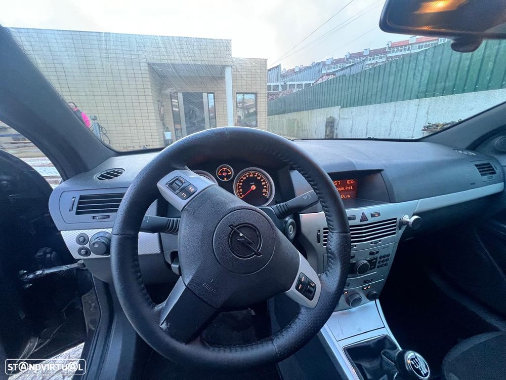 Opel Astra GTC 1.3 CDTI - 6