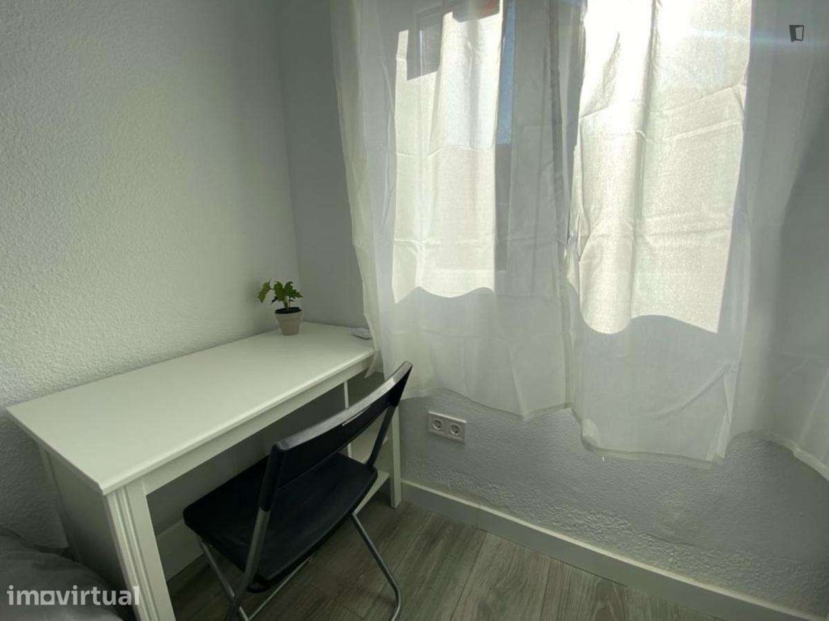 Quarto - localizado em Arroios Lisbon - Grande imagem: 5/24