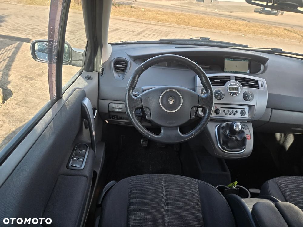Renault Scenic - 12
