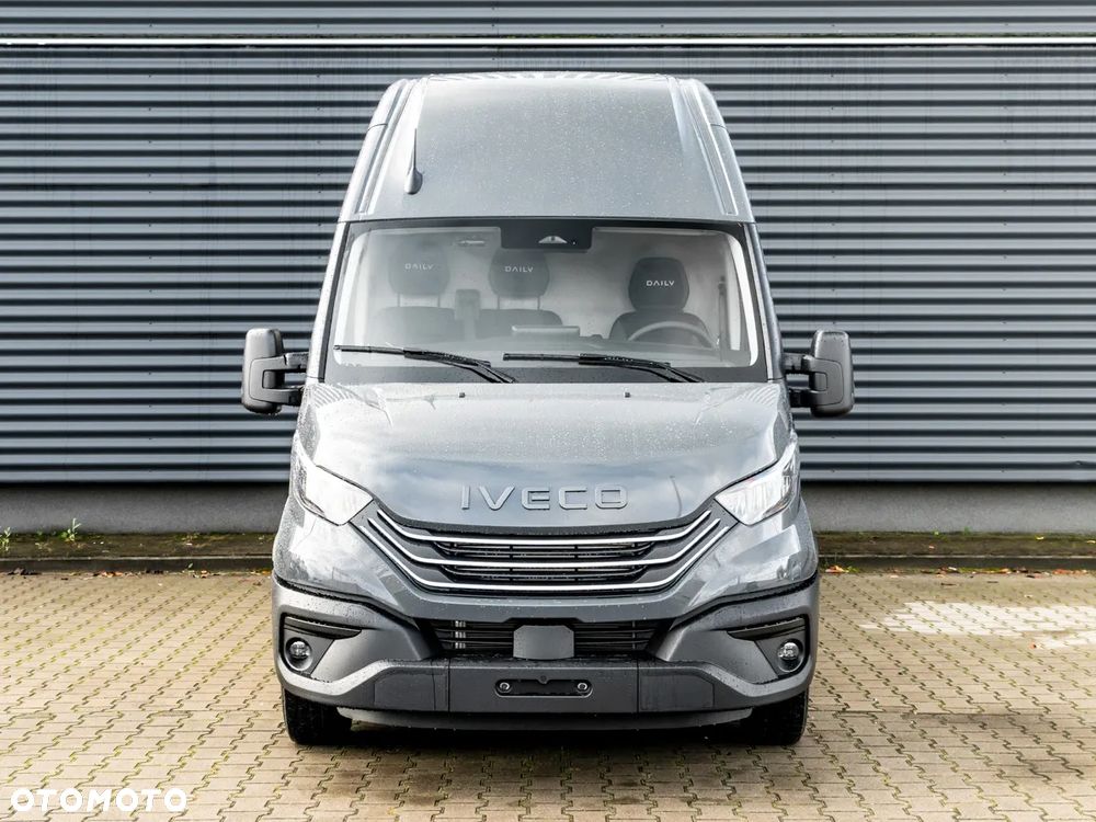 Iveco Daily 35S21HA8V 3.0 207KM L4H3 - 3