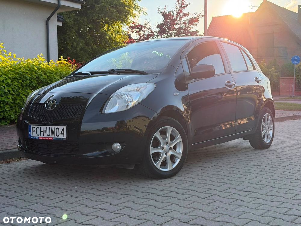 Toyota Yaris 1.3 Prestige - 2