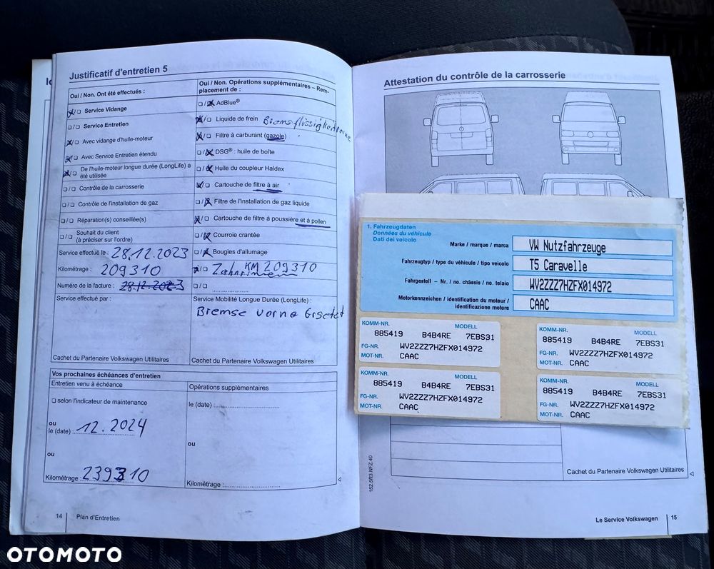Volkswagen Caravelle - 34