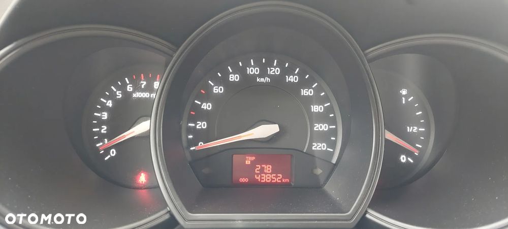 Kia Rio - 2