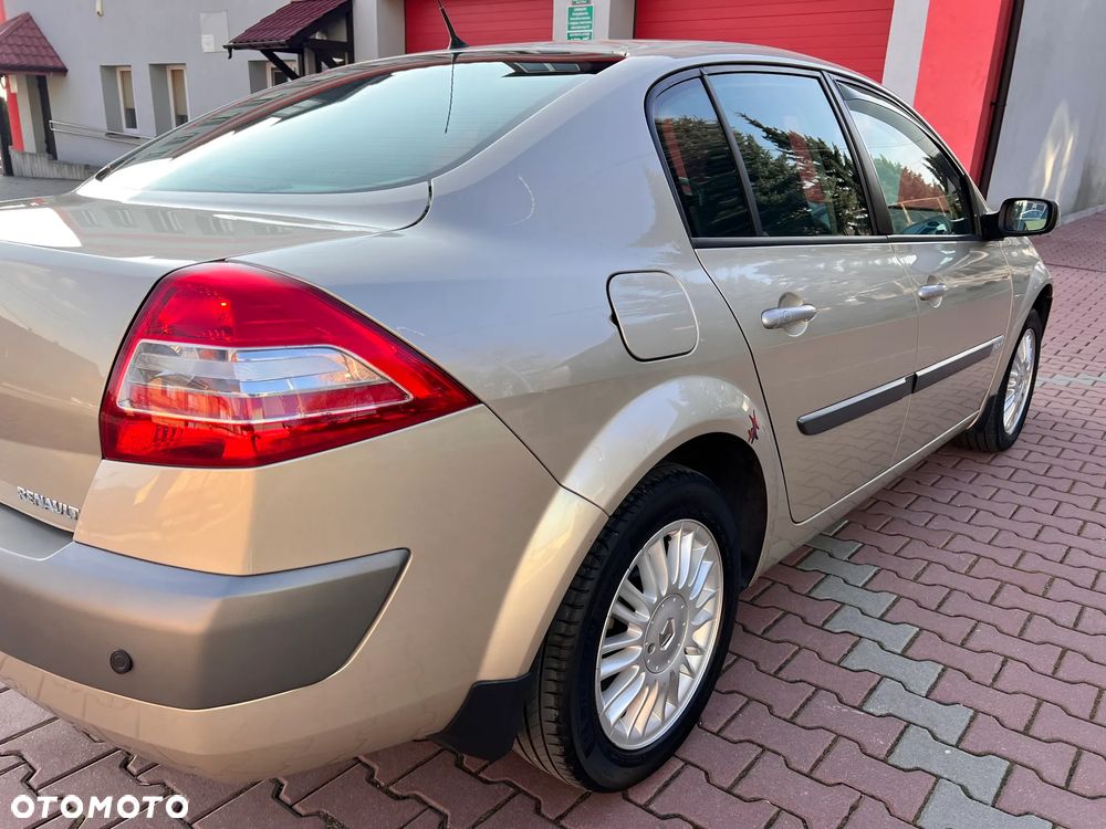 Renault Megane II 1.6 16V Privilege - 17