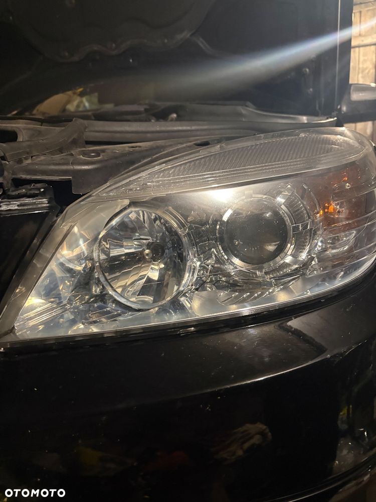 lampy mercedes w 204 - 1