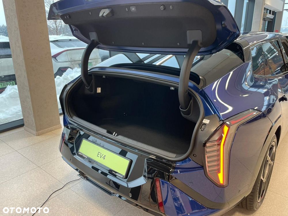 Kia EV4 - 7