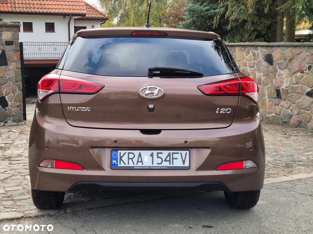Hyundai i20 blue 1.2 Advantage+ - 17
