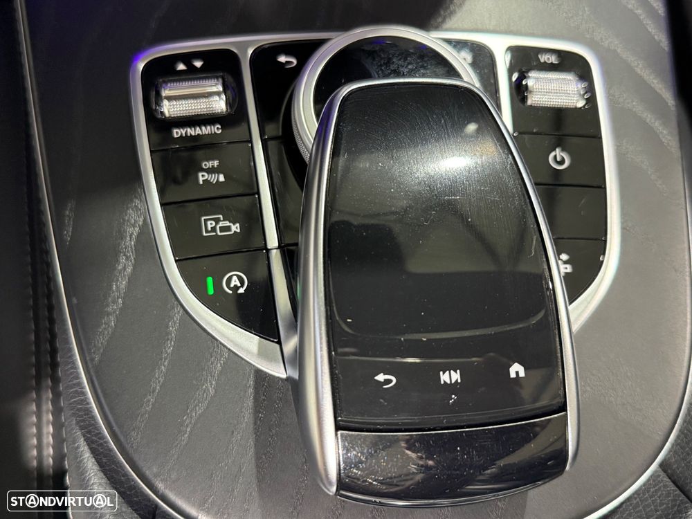 Mercedes-Benz E 200 AMG Line Aut. - 19
