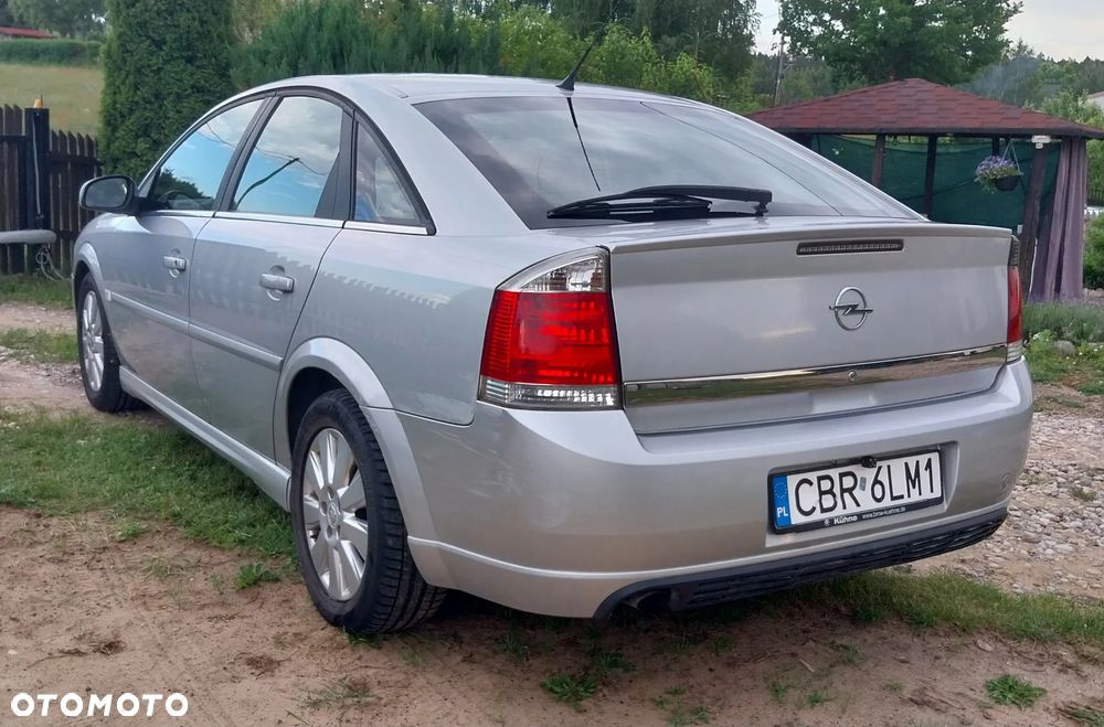 Opel Vectra 1.8 - 6