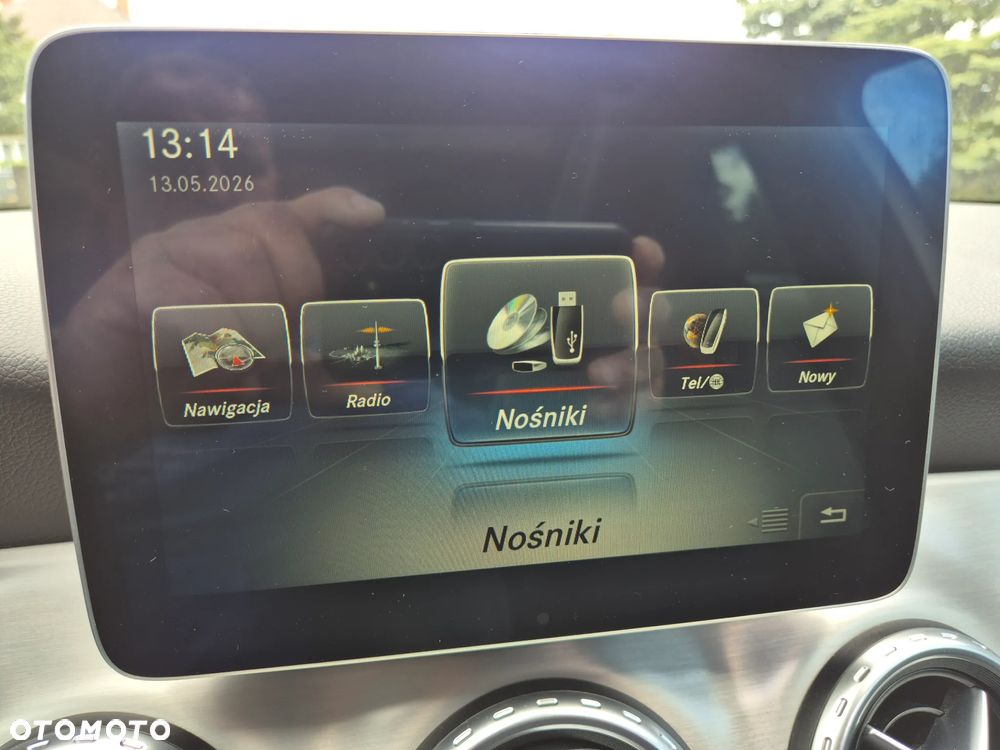 Mercedes-Benz GLA 200 Urban - 37