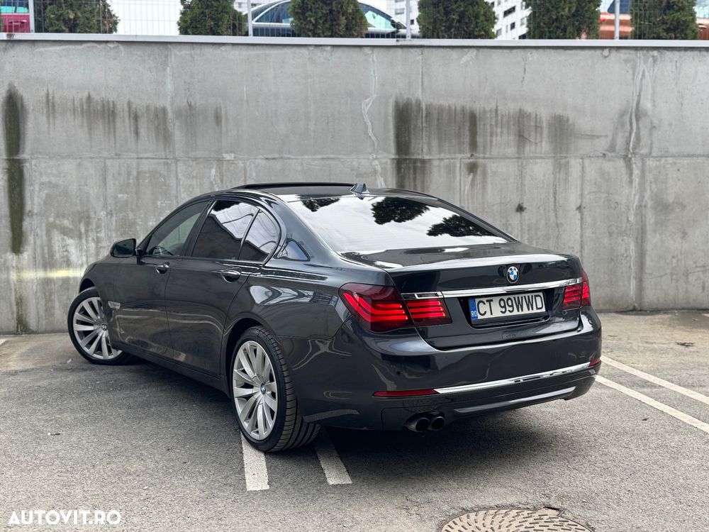 BMW Seria 7 730d xDrive - 3