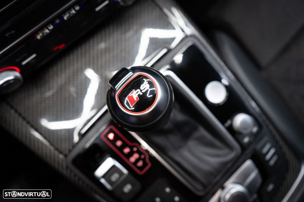 Audi RS6 Avant 4.0 TFSi quattro Tiptronic - 35